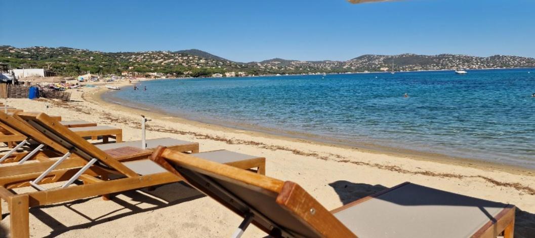 Haut De Villa A 700 Metres De La Plage, Totalement Independant Et Accessible Par Un Escalier Exterieur Sainte-Maxime Exteriér fotografie