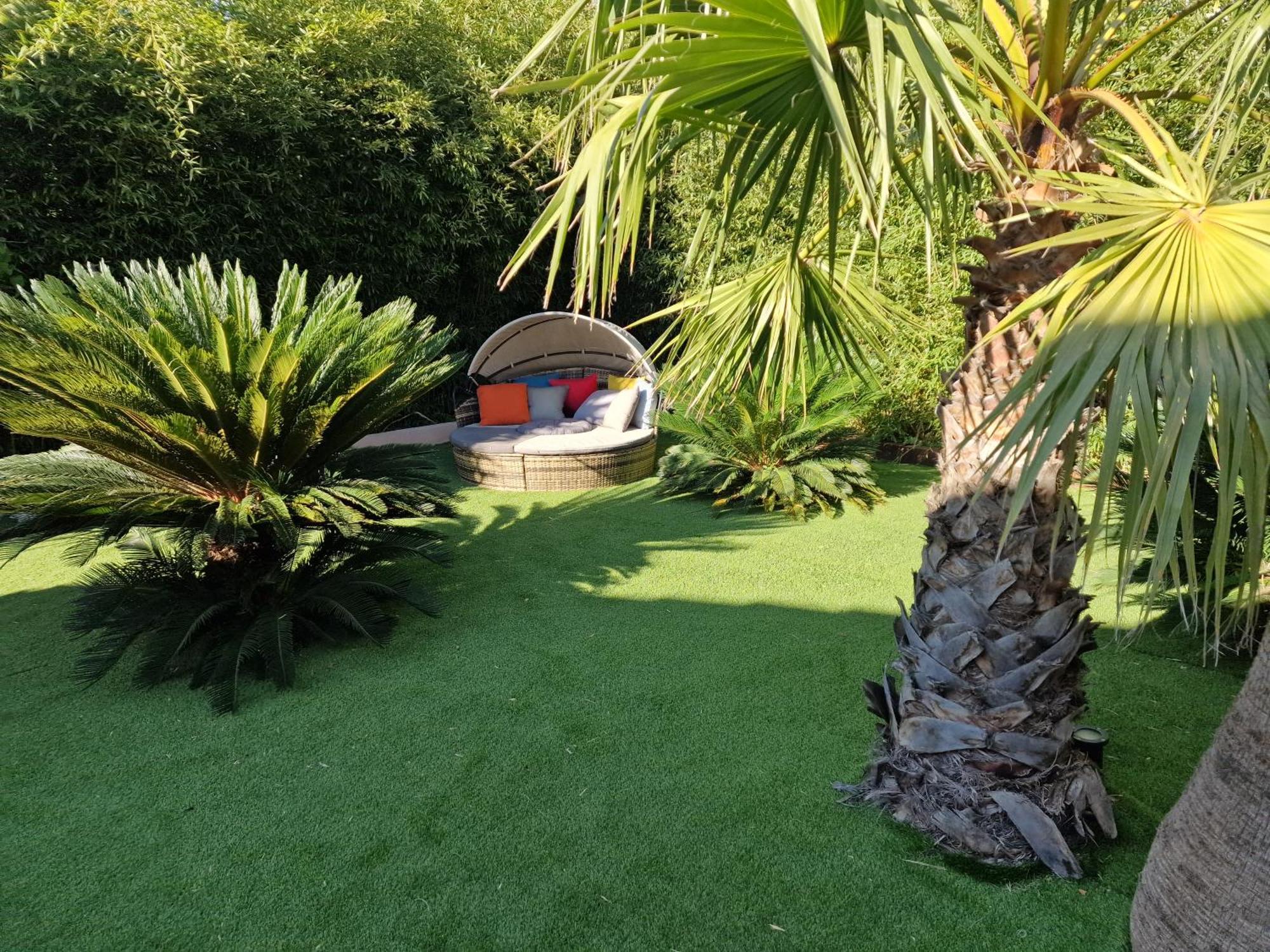 Haut De Villa A 700 Metres De La Plage, Totalement Independant Et Accessible Par Un Escalier Exterieur Sainte-Maxime Exteriér fotografie
